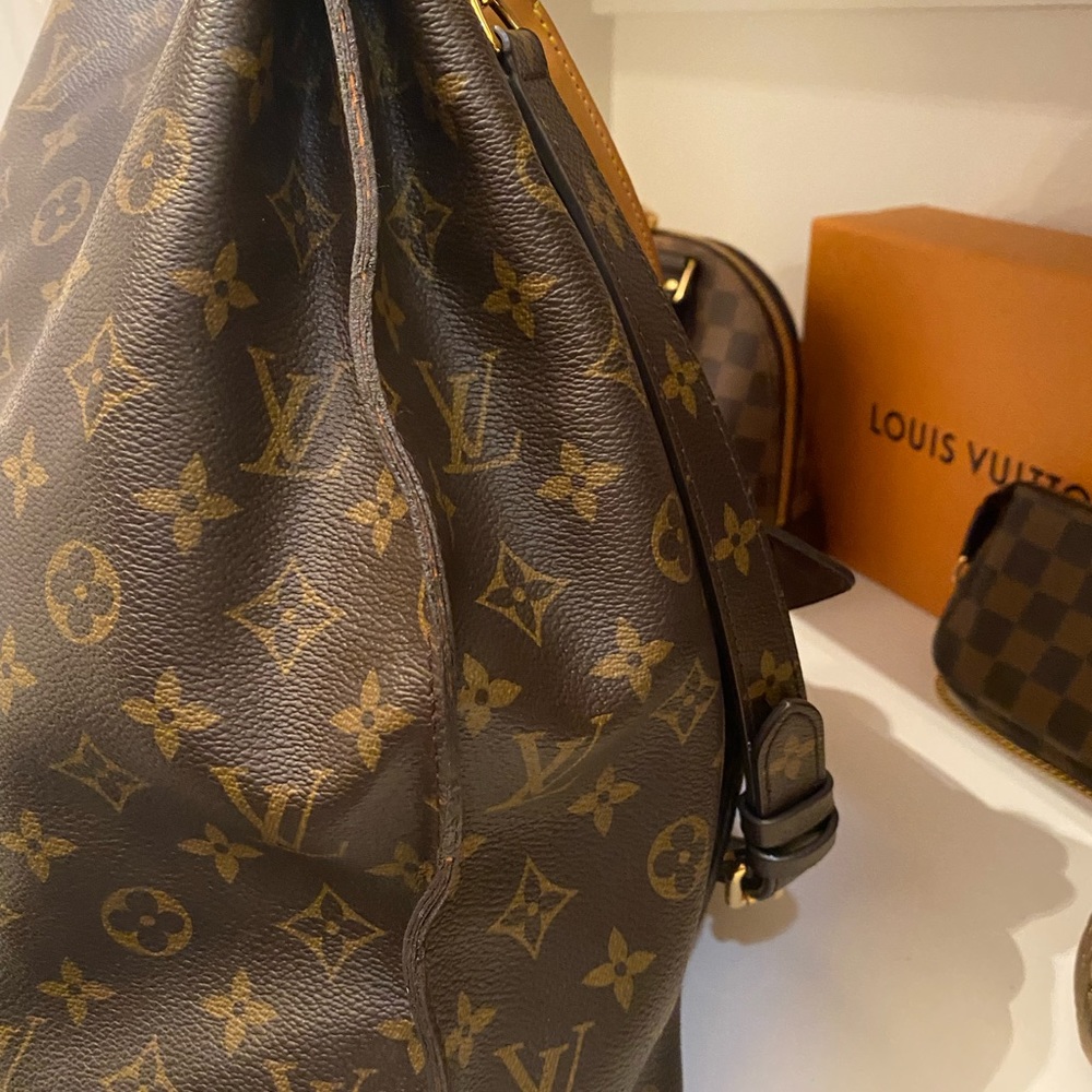 SOLD 🛑Louis Vuitton Métis Hobo Bag - Picture 9 of 16
